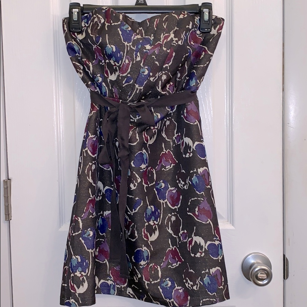 Gorgeous Strapless Dress w/ Pleated Bust 👗